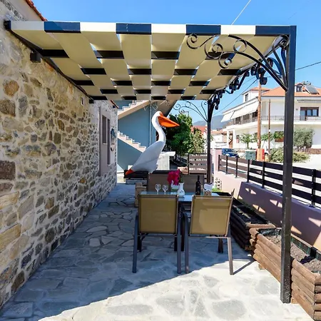 Holiday home Petra Karvali