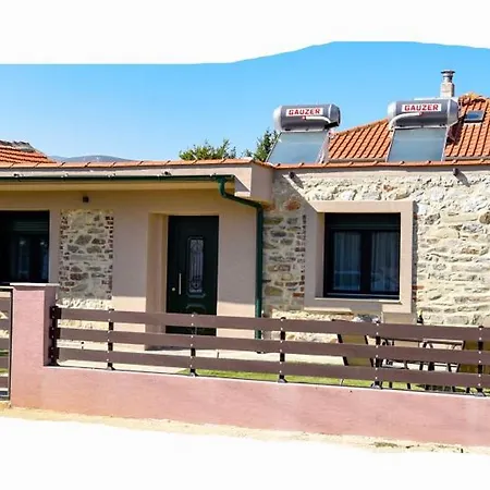 Petra Karvali * Nea Karvali